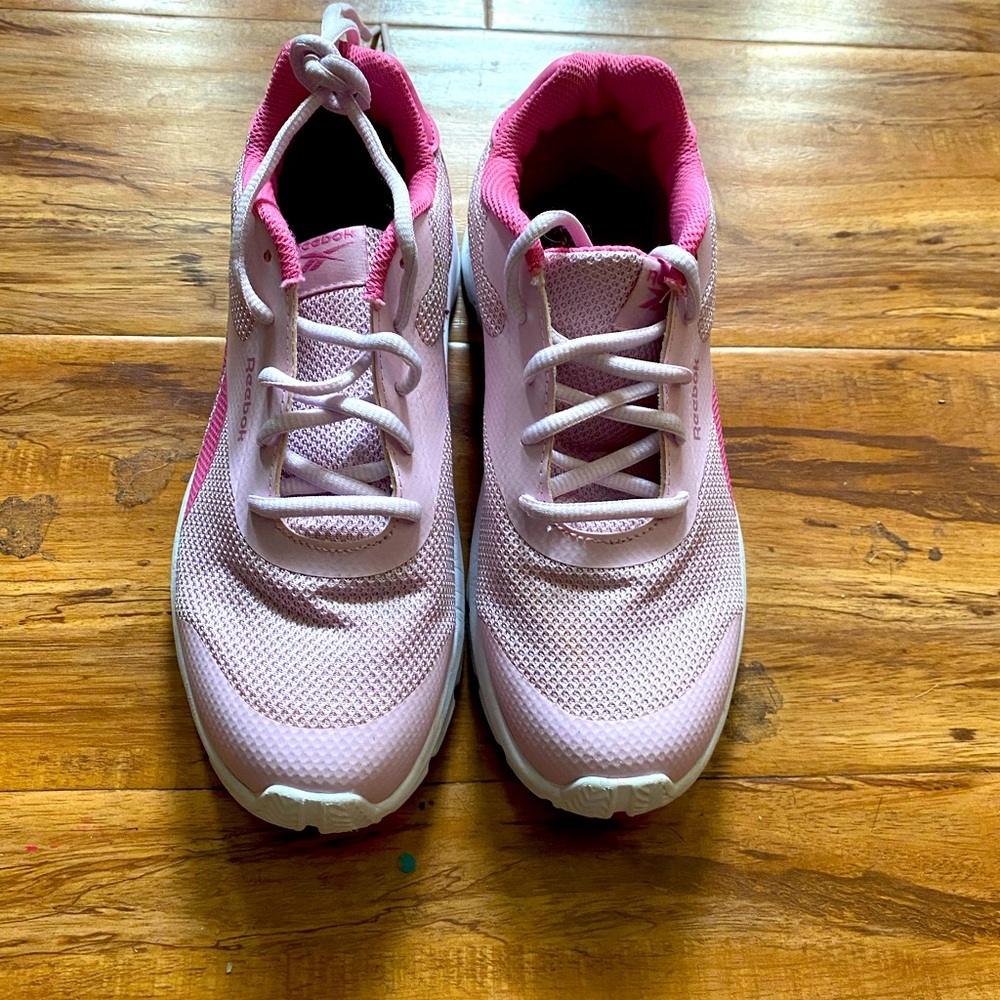 Reebok pink womens shoes